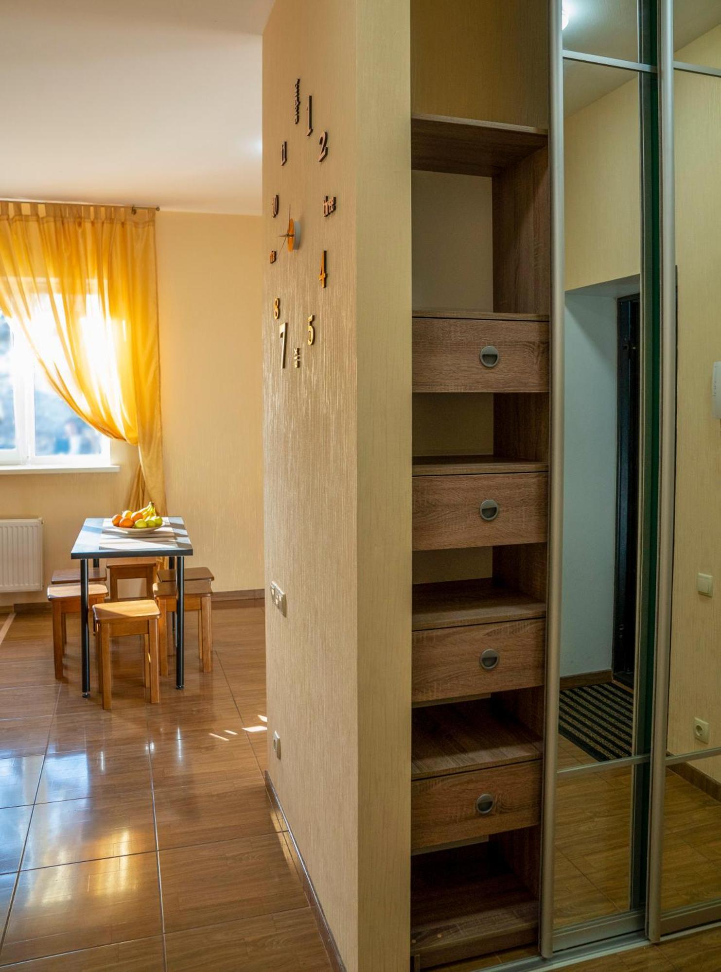 Guest House Kiev Forest Kyiv Exterior foto